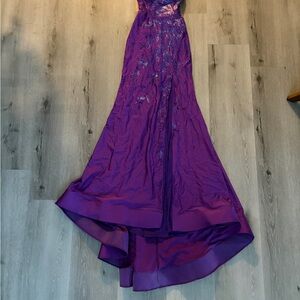 Elegant Purple Evening Gown